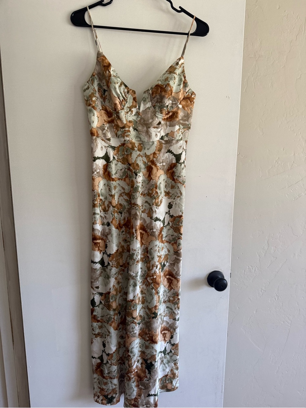Selfie Leslie Floral Satin Midi Dress in Ivory and Tan